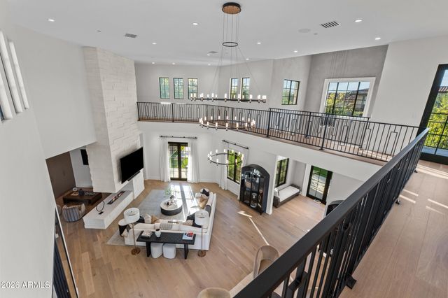 9735 E KEMPER Way, Scottsdale, AZ 85255