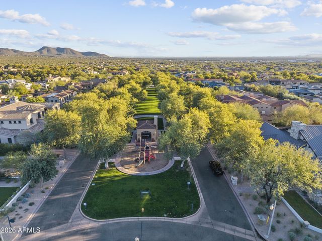 9735 E KEMPER Way, Scottsdale, AZ 85255