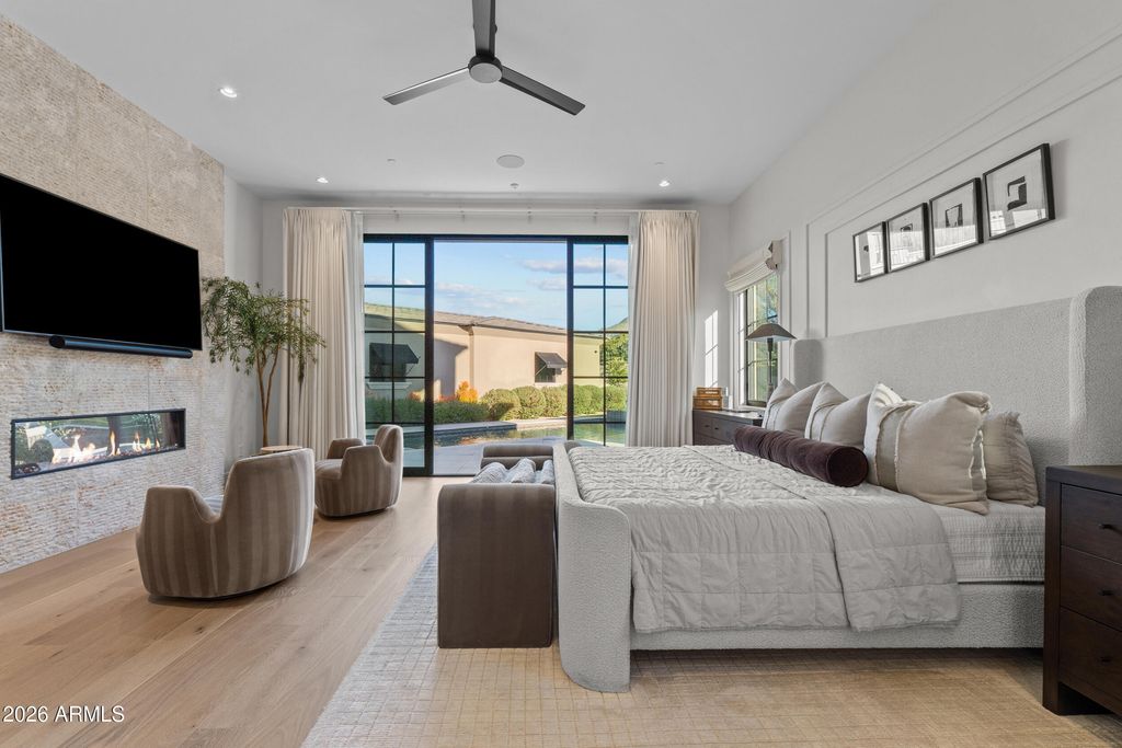 Image 27 of property listing at 9735 E KEMPER Way, Scottsdale, AZ 85255
