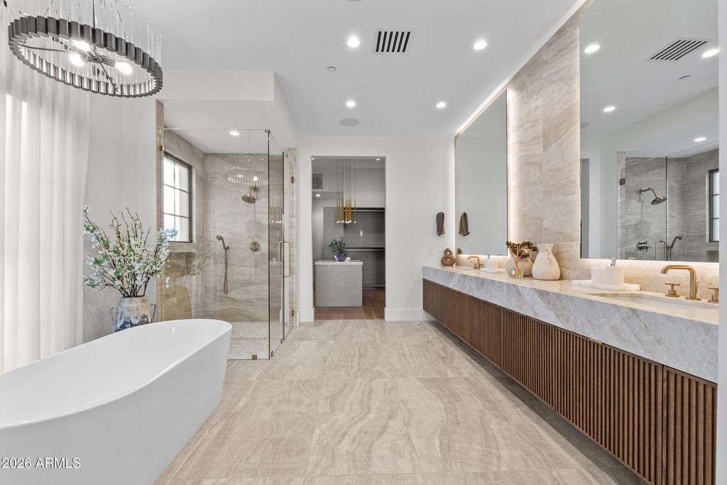 Image 29 of property listing at 9735 E KEMPER Way, Scottsdale, AZ 85255
