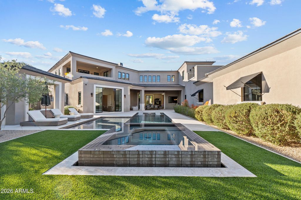 Image 33 of property listing at 9735 E KEMPER Way, Scottsdale, AZ 85255