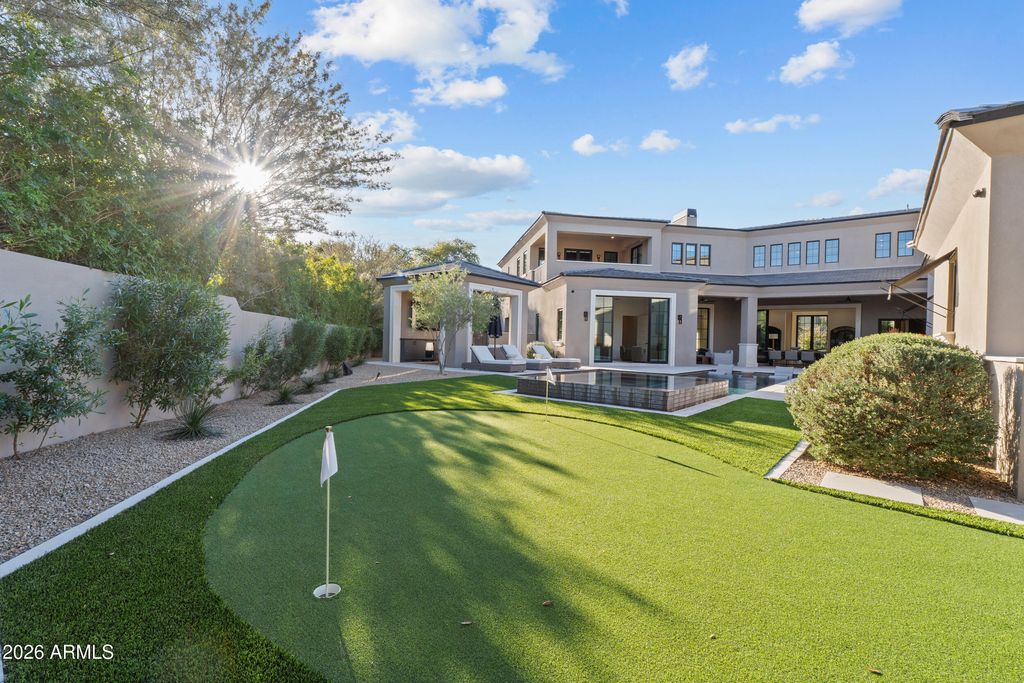 Image 34 of property listing at 9735 E KEMPER Way, Scottsdale, AZ 85255