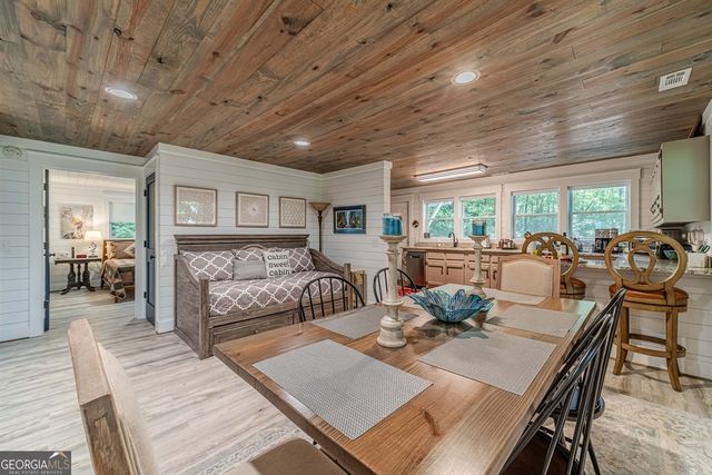 15668 Highway 197 N, Clarkesville, GA 30523