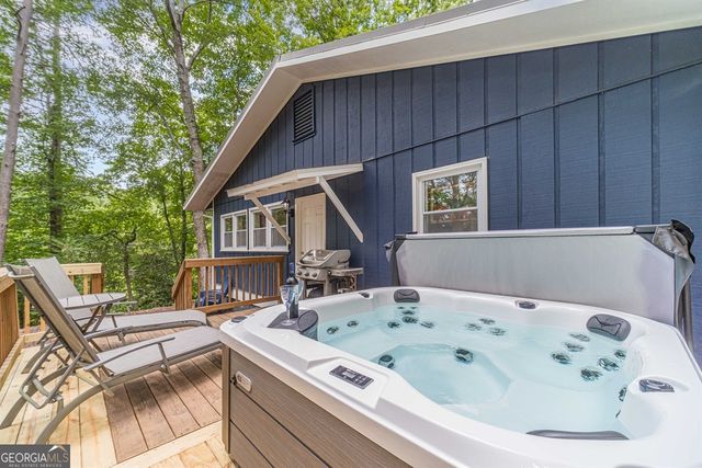 15668 Highway 197 N, Clarkesville, GA 30523