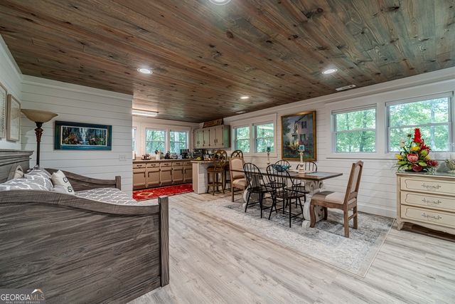 15668 Highway 197 N, Clarkesville, GA 30523