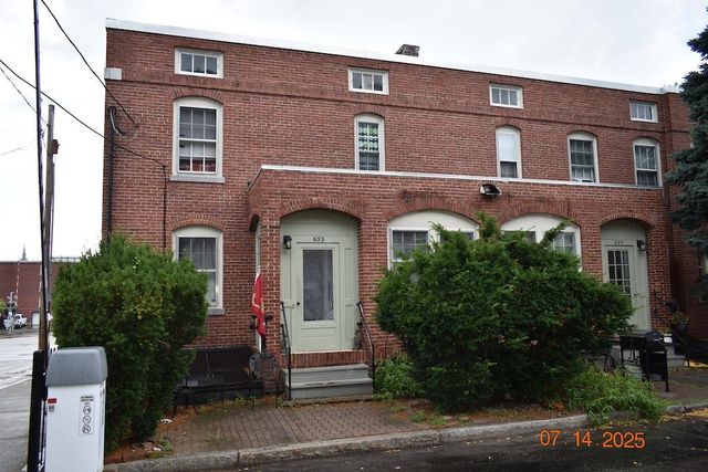 633 Canal Street, Manchester, NH 03101