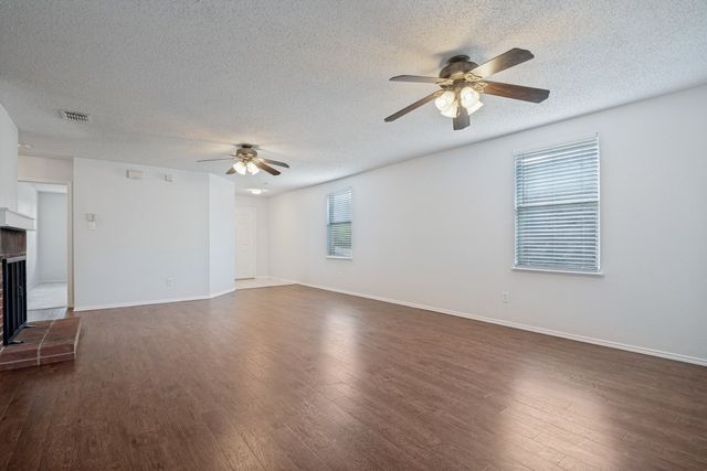 1009 Lowndes Lane, Wylie, TX 75098