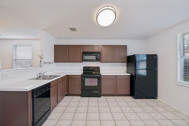 1009 Lowndes Lane, Wylie, TX 75098