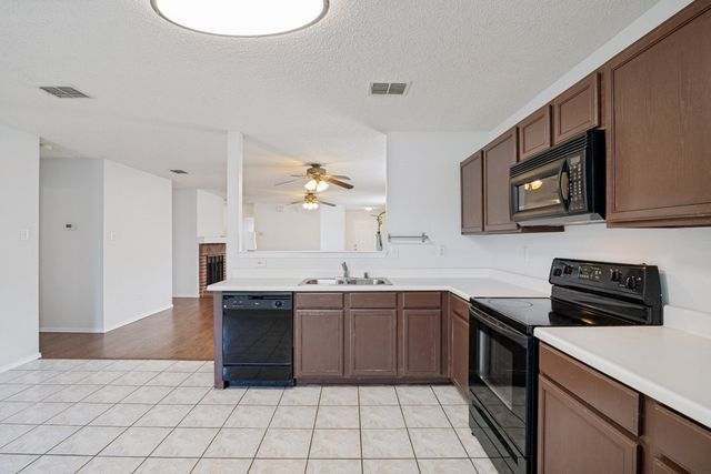 1009 Lowndes Lane, Wylie, TX 75098