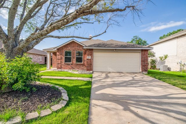 1009 Lowndes Lane, Wylie, TX 75098
