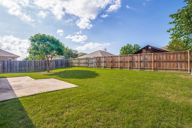 1009 Lowndes Lane, Wylie, TX 75098