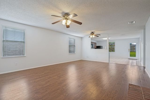 1009 Lowndes Lane, Wylie, TX 75098
