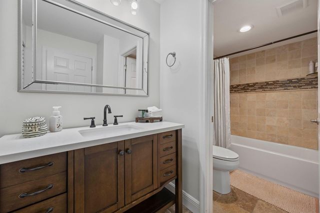 1727 Village Boulevard 306, West Palm Beach, FL 33409