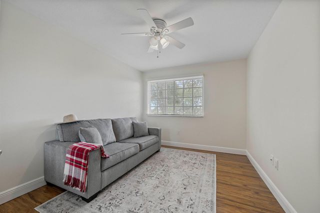 1727 Village Boulevard 306, West Palm Beach, FL 33409