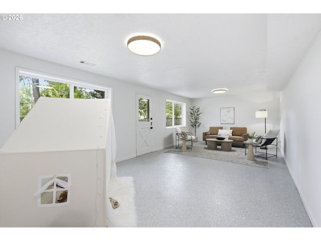14175 Sw Bonnie Brae St, Beaverton, OR 97005
