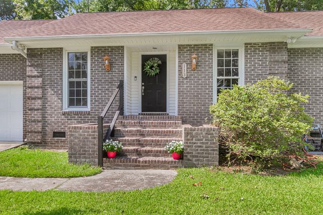 113 Sawmill Drive, Summerville, SC 29483