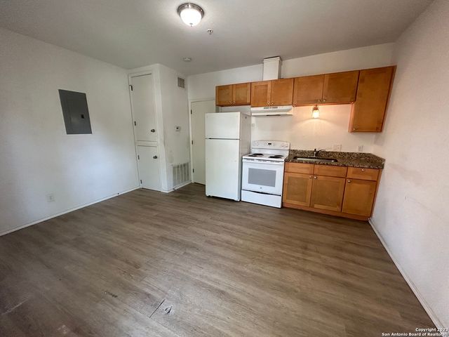 816 Rivas St Unit C, San Antonio, TX 78207