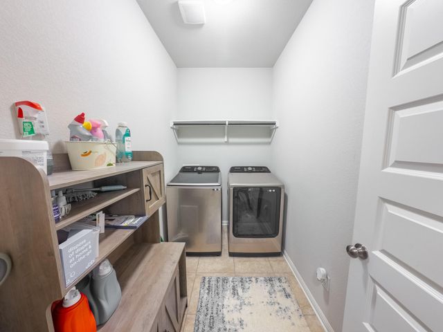 2428 Pecan Island DR, Leander, TX 78641