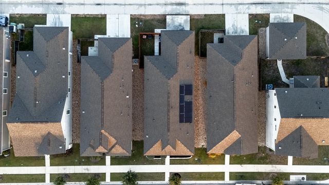 2428 Pecan Island DR, Leander, TX 78641