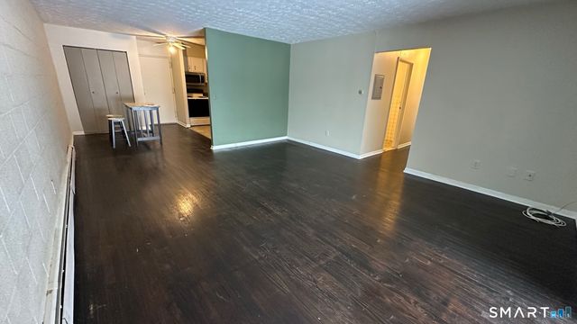581 Crown Street 99, Meriden, CT 06450