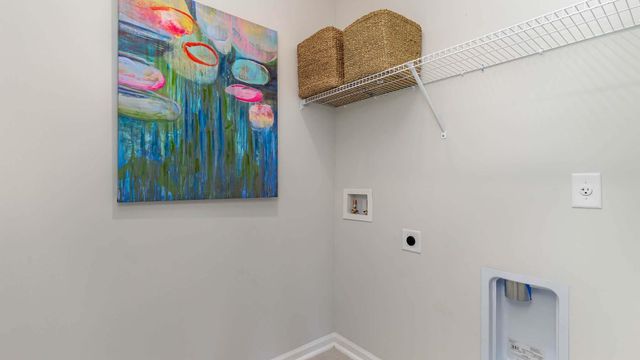 303 Glade Ct., Loris, SC 29569