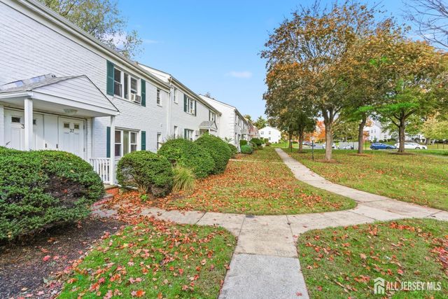 37-B Garfield Park, Edison, NJ 08837