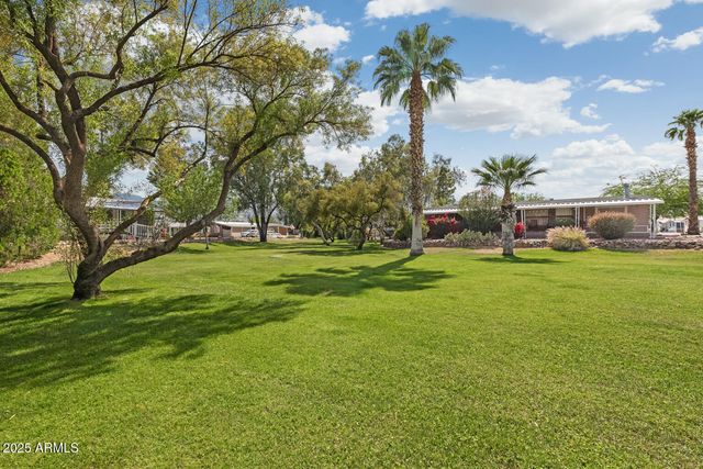 1706 E John Cabot Road, Phoenix, AZ 85022