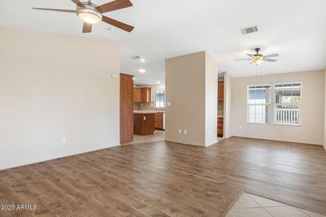 1706 E John Cabot Road, Phoenix, AZ 85022