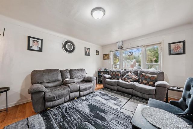 26531 Sunningdale Drive, Inkster, MI 48141