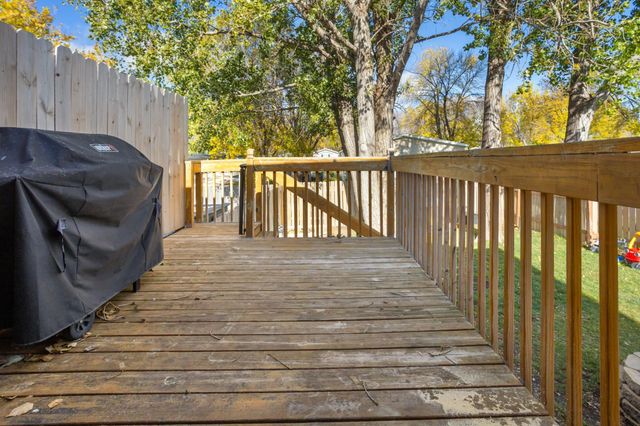 1438 Suntree Drive, West Fargo, ND 58078