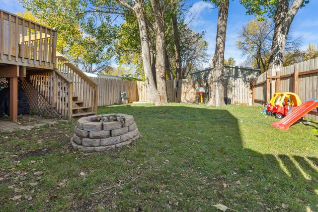 1438 Suntree Drive, West Fargo, ND 58078