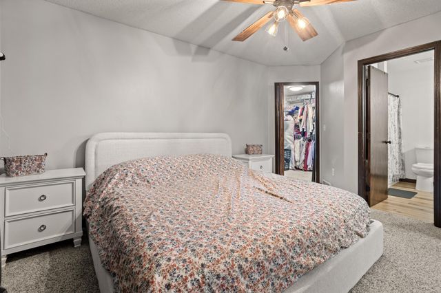 1438 Suntree Drive, West Fargo, ND 58078