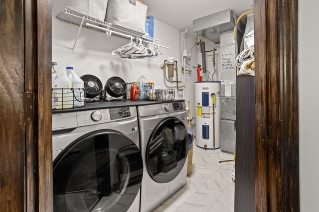 1438 Suntree Drive, West Fargo, ND 58078