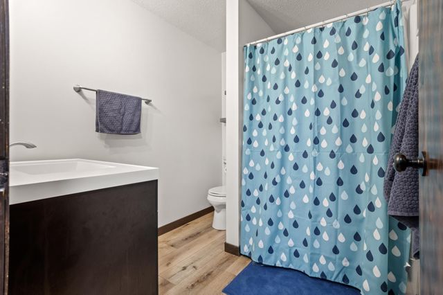 1438 Suntree Drive, West Fargo, ND 58078