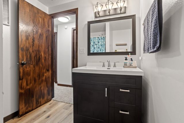 1438 Suntree Drive, West Fargo, ND 58078