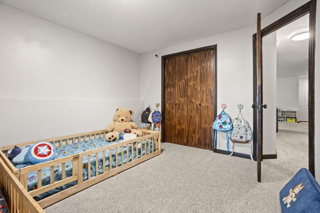 1438 Suntree Drive, West Fargo, ND 58078