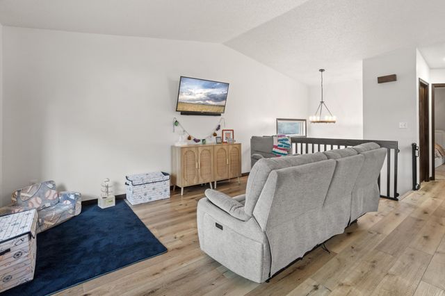 1438 Suntree Drive, West Fargo, ND 58078