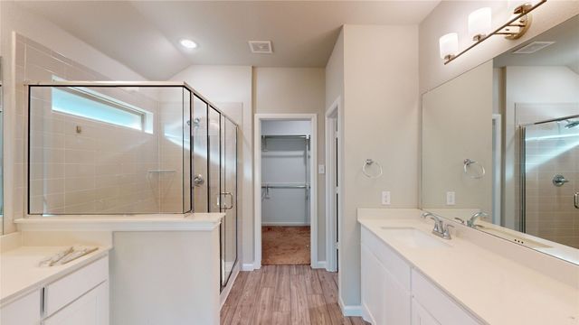 603 Cherry Hills Road, Red Oak, TX 75154