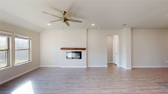 603 Cherry Hills Road, Red Oak, TX 75154