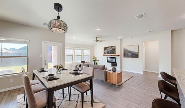 603 Cherry Hills Road, Red Oak, TX 75154