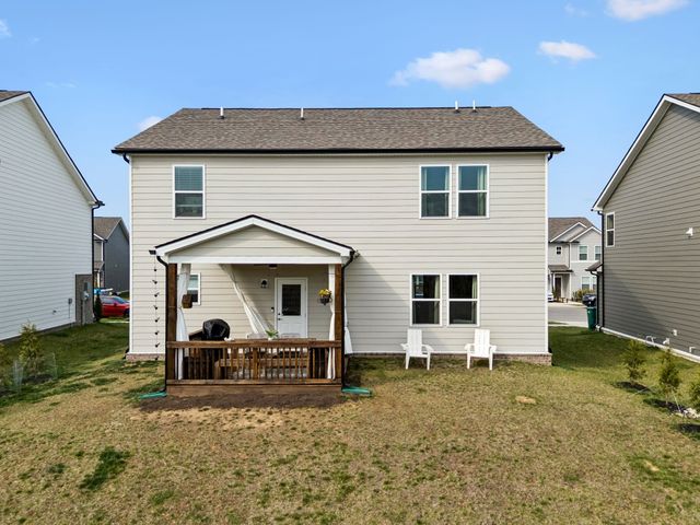 131 Glacier Way, La Vergne, TN 37086