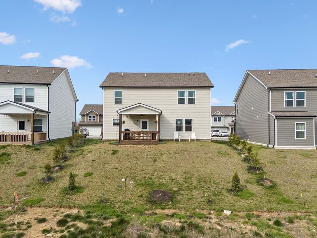 131 Glacier Way, La Vergne, TN 37086