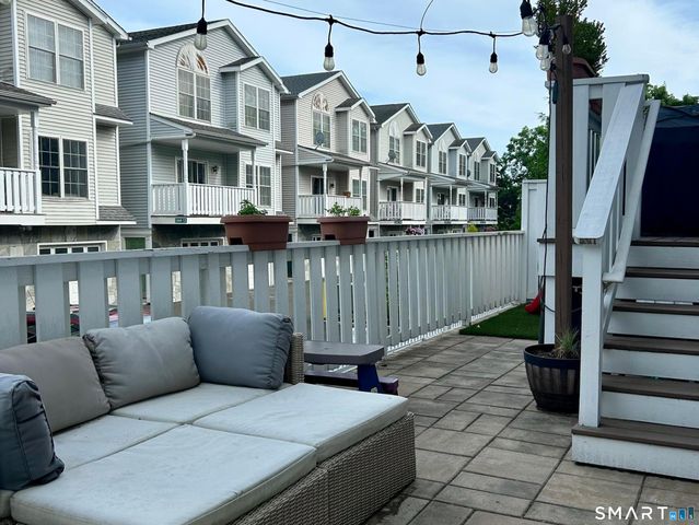 27 Terrace Place 1, Stamford, CT 06902