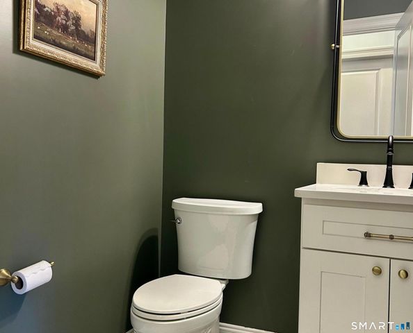 27 Terrace Place 1, Stamford, CT 06902
