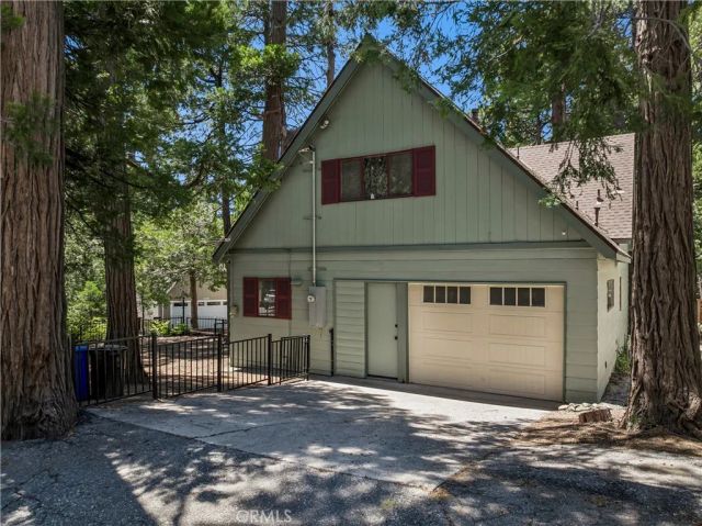 157 Bret Harte Road, Lake Arrowhead, CA 92352
