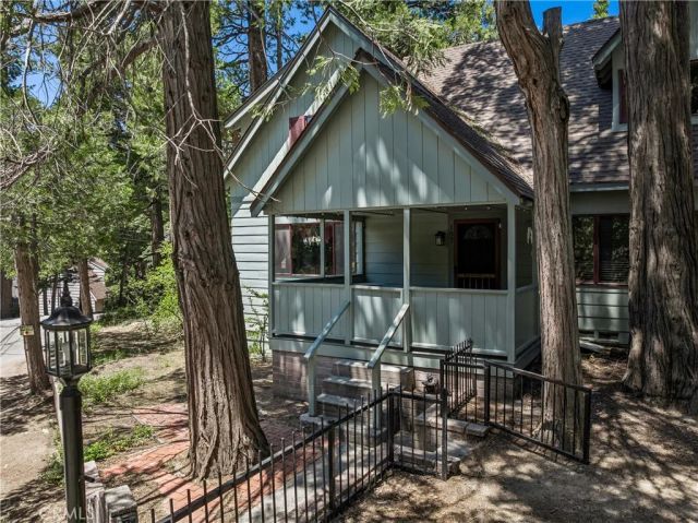 157 Bret Harte Road, Lake Arrowhead, CA 92352
