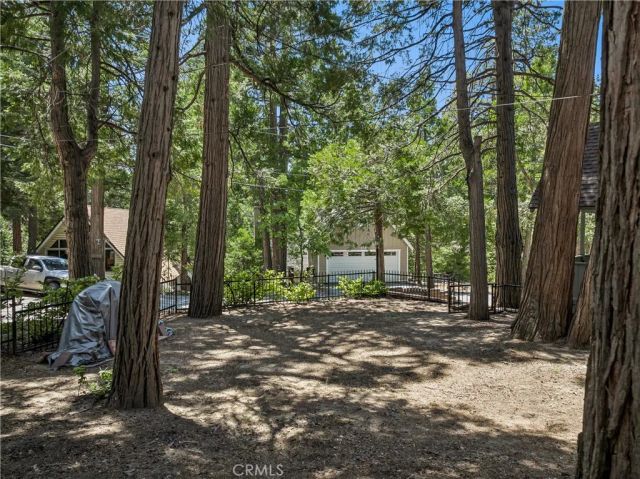 157 Bret Harte Road, Lake Arrowhead, CA 92352