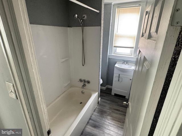 3400 ELMLEY AVE, Baltimore, MD 21213