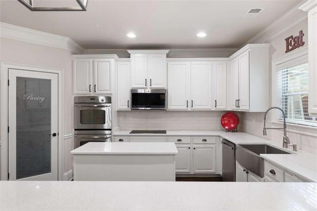 4451 Ivy View Court, Loganville, GA 30052