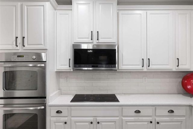 4451 Ivy View Court, Loganville, GA 30052